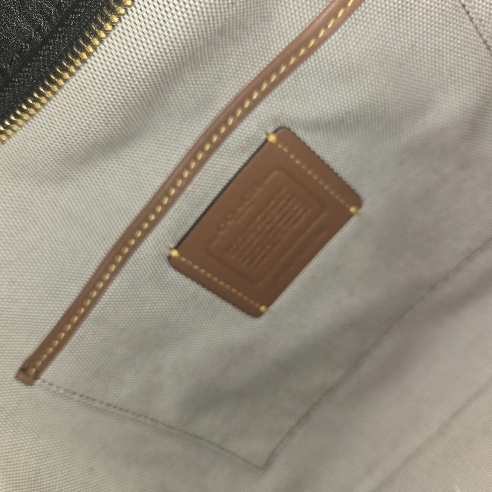 Coach Soft Tabby Hobo - Picture 4 of 11